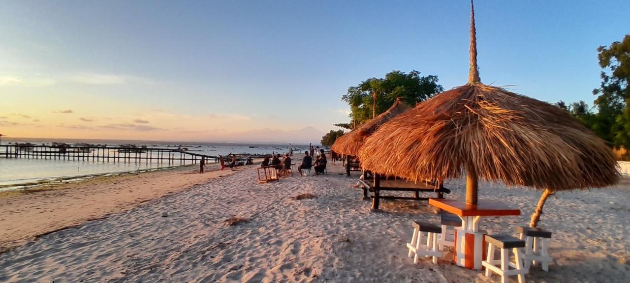 Ekas Beach Guesthouse And Restaurant Екстериор снимка